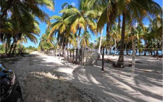 Terreno en Playa Mahahual, Primera Fila